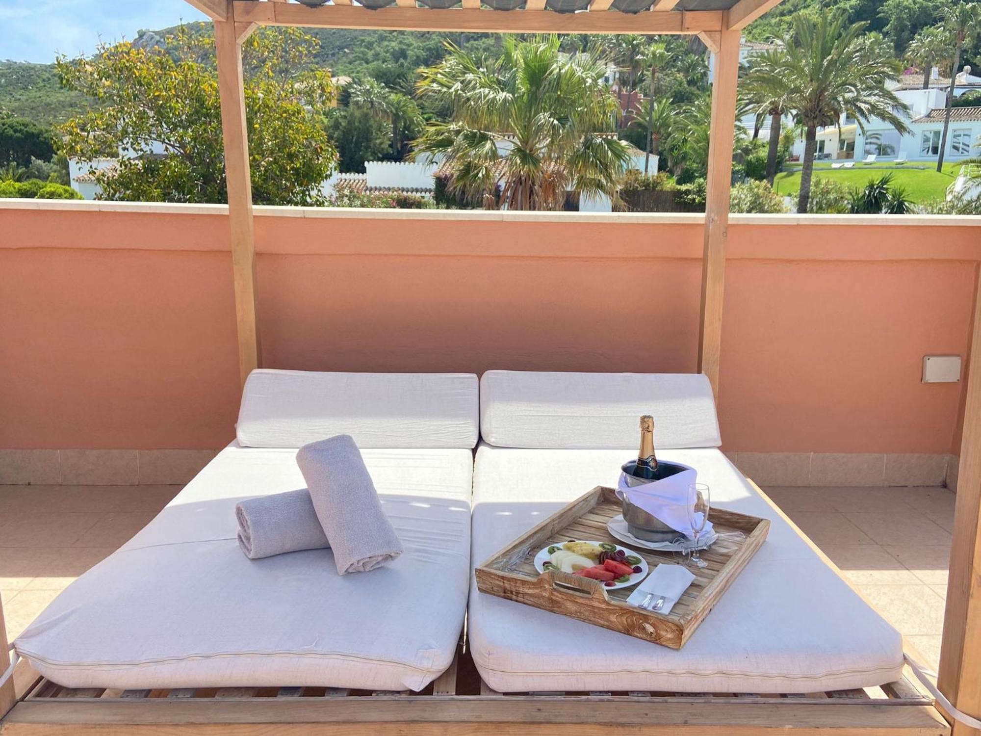 El Cortijo De Zahara By Qhotels Zahara de los Atunes Room photo